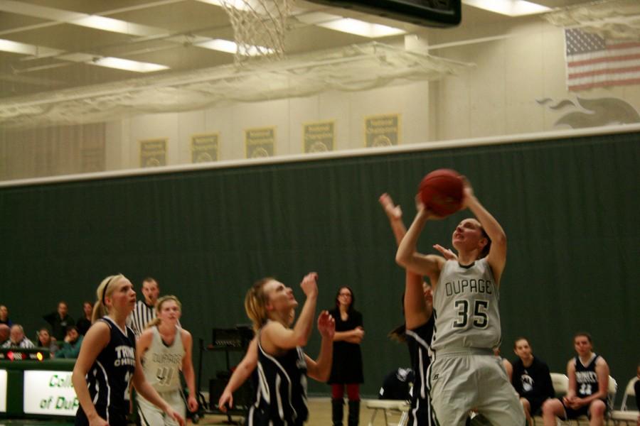 Chaparral+player+%2335+Madeline+Bailie+pulling+a+foul+out+of+a+post+shot+on+Nov.+18.+She+had+24+points+and+10+rebounds+in+this+game.+