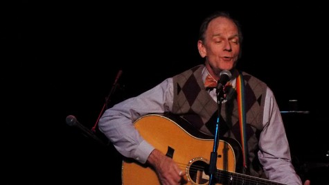 Livingston Taylor is passionately singing at the ClubMAC Playhouse Theater at the College of DuPage on Nov. 14, 2014.