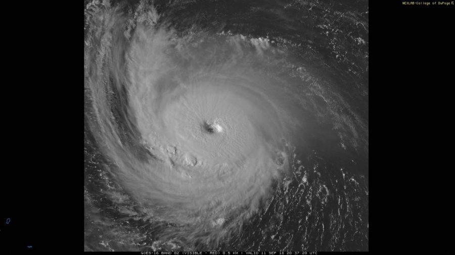Hurricane+Florence+slams+east+coast%2C+death+toll+rises