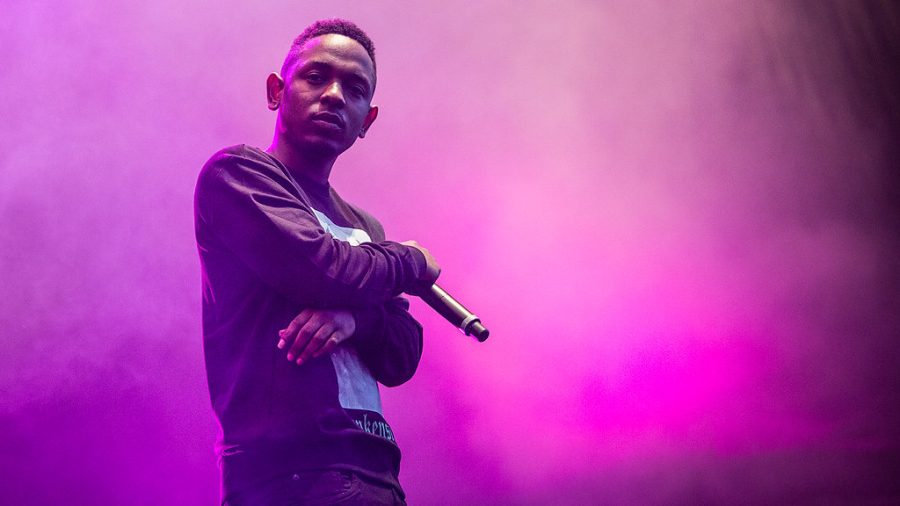 Kendrick+Lamar+-+%C3%98yafestivalen+2013+by+NRK+P3+is+marked+with+CC+BY-NC-SA+2.0.