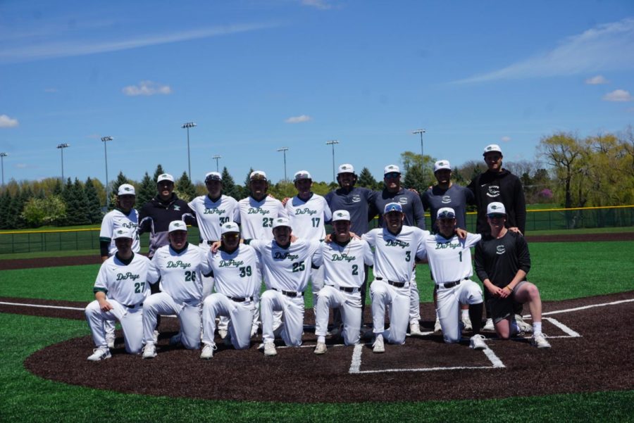 COD Baseball Sweeps Milwaukee Area Technical College on Sophomore Day