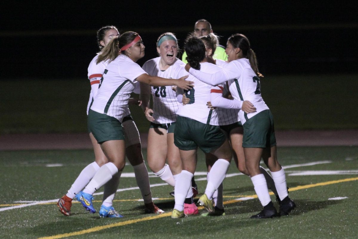 Women’s Soccer Comes Back to Tie Against Hawks in Second Half Thriller