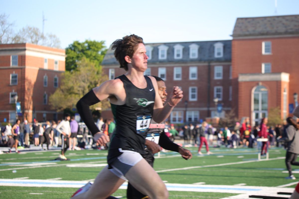 Sophomore Patrick Hohe competes in the 800-meter run. 
