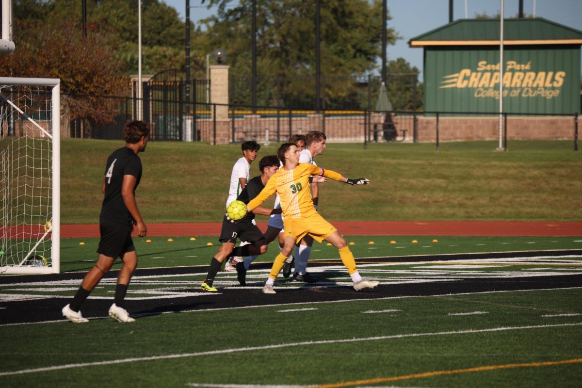 Sophomore Sam Negus throws the ball. 