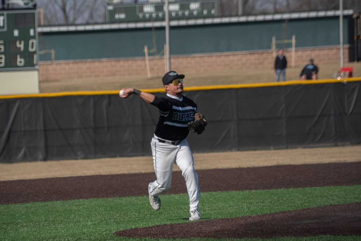 Number 22, Anthony Titone about to make a play at first.
