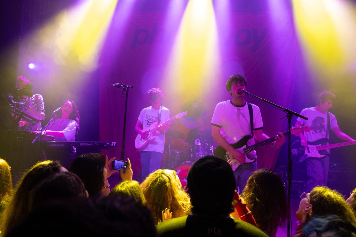 PhoneBoy performing “Hey Kid” from the “Phoneboy “ep