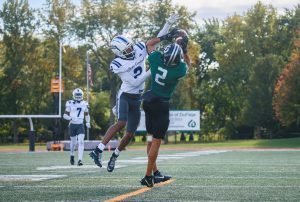 Ty Carlson catches the ball.