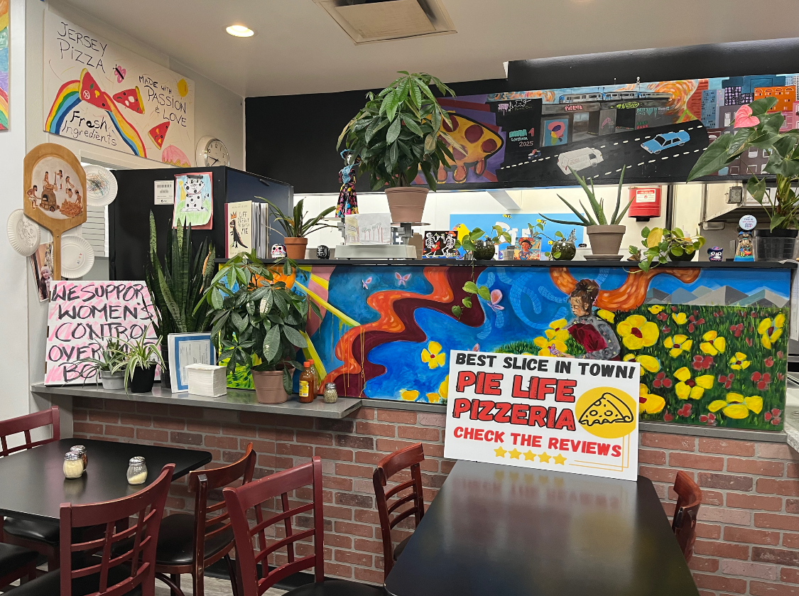 Political Post Sparks Local Controversy for Glen Ellyn Pizzeria Owner